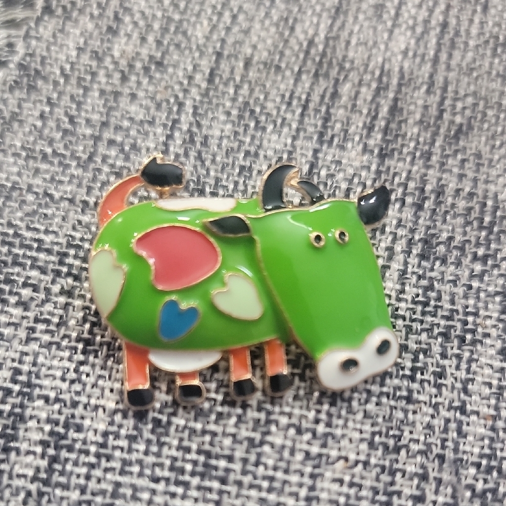 Cottagecore Farmhouse Colorful Cow Enamel Brooch
